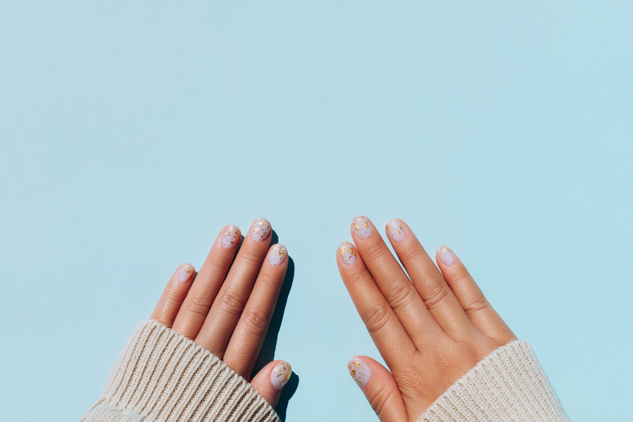 Brittle Nails: Causes and Ways to Prevent This Common Problem | Ozee Spa &  Salon